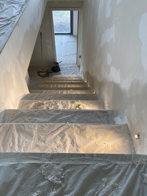 Eclairage d'un escalier avec système de détection de mouvement à Aix en Provence