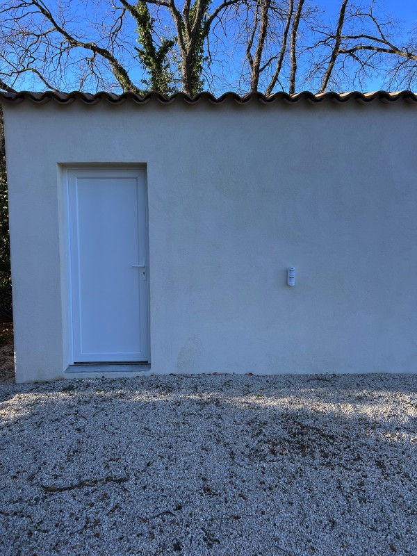 Alarme anti intrusion Ajax dans la commune de Pourrières dans le Var